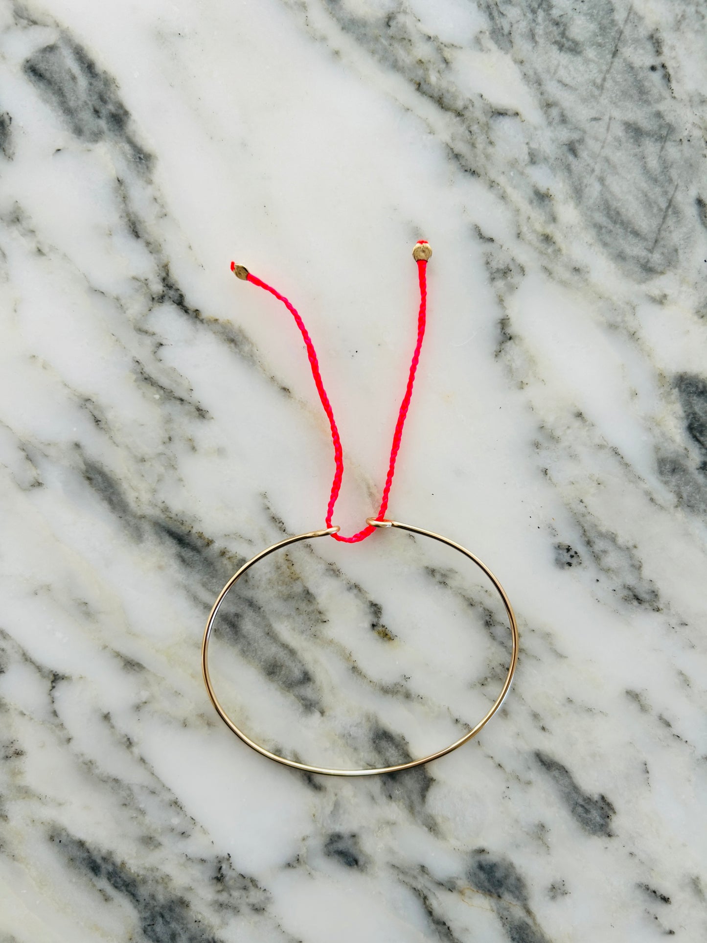 Athena & Co Gold/Neon Pink Cassis Wire Bracelet Cuff