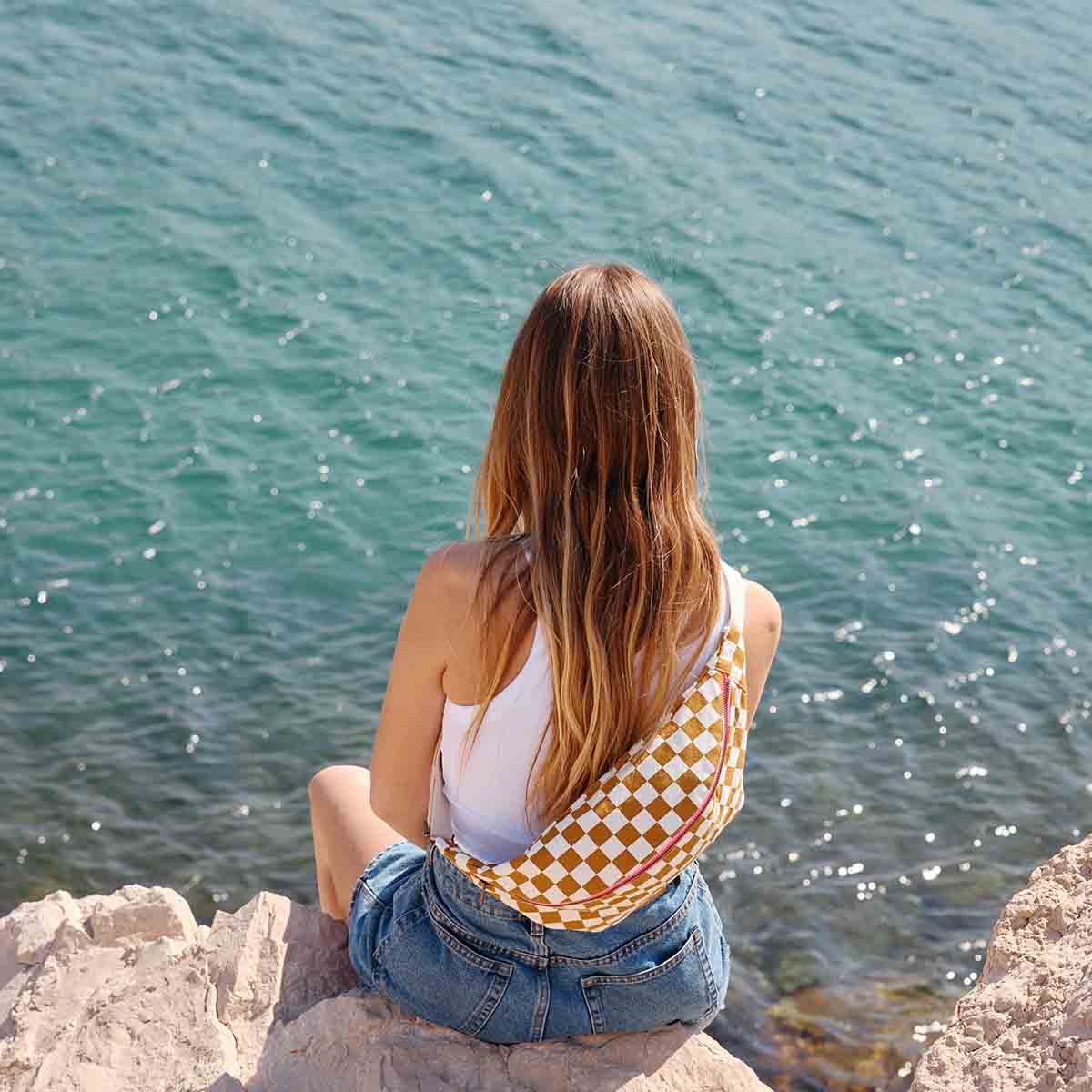 WOMEN BUM BAG CHECKERBOARD CARAMEL: Checkerboard