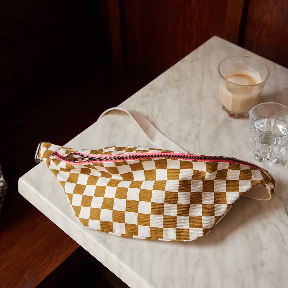 WOMEN BUM BAG CHECKERBOARD CARAMEL: Checkerboard