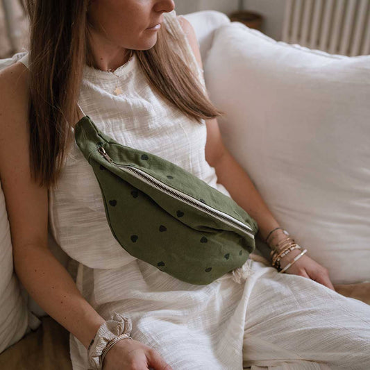 WOMEN BUM BAG HEART KAKI: PERSIMMON / HEART