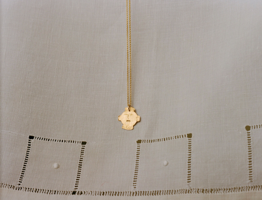 Apres Ski Mini Ra Gold Pendant