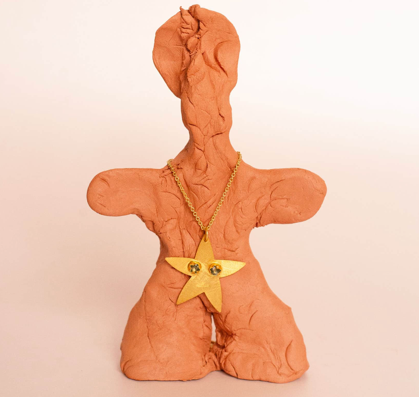 Apres Ski Vega Gold Pendant