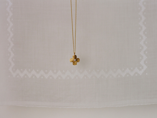 Apres Ski Jour Gold Pendant