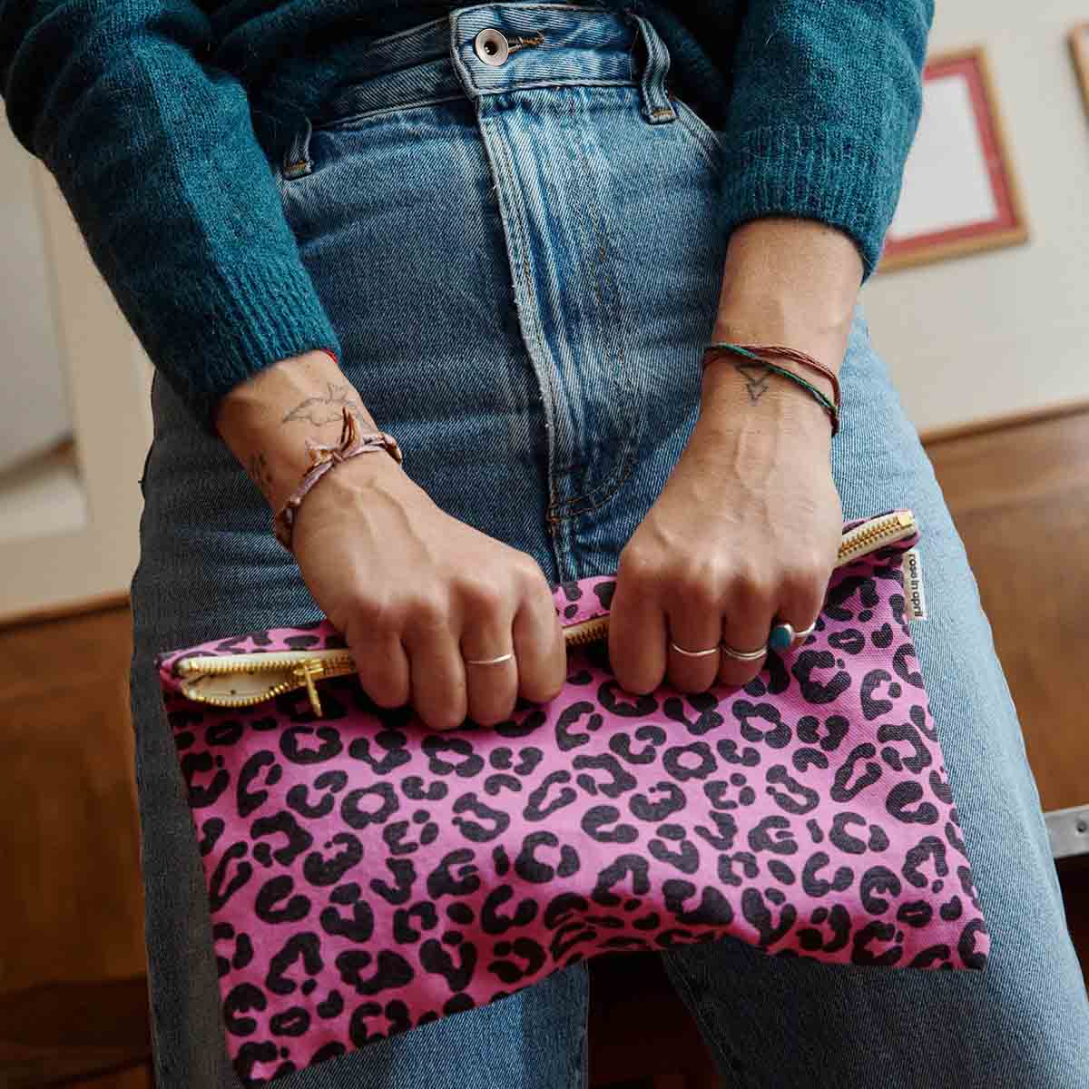 LILI FLAT POUCH GRAOU ORCHID: ORCHID / GRAOU