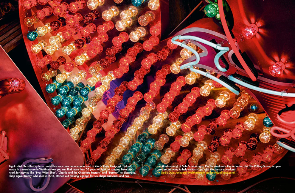 LOST iN London Guide Book